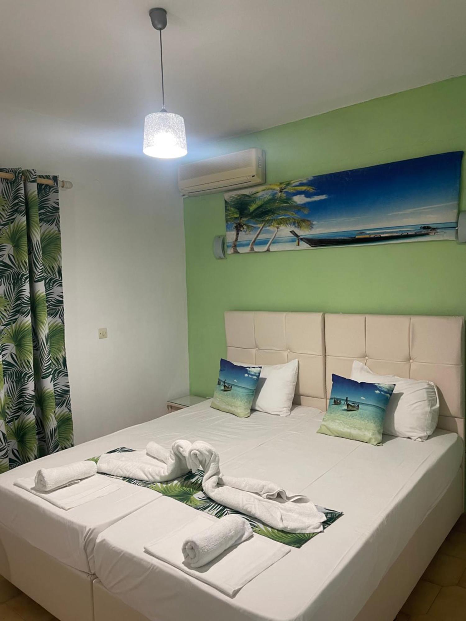 Pansion Katerina Hotel สกาลา เอเรโซ ภายนอก รูปภาพ